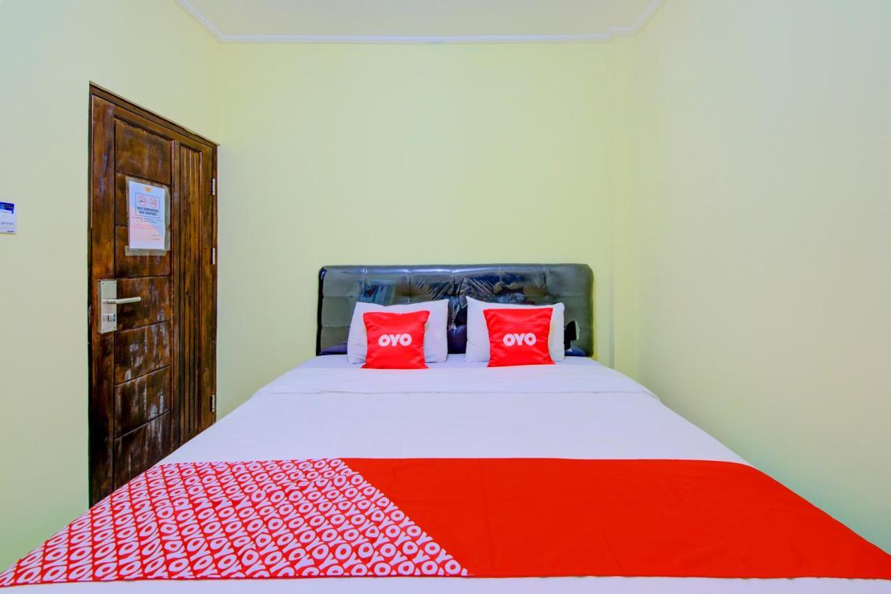 Oyo 3791 Hotel Kja Tegal  Exteriör bild